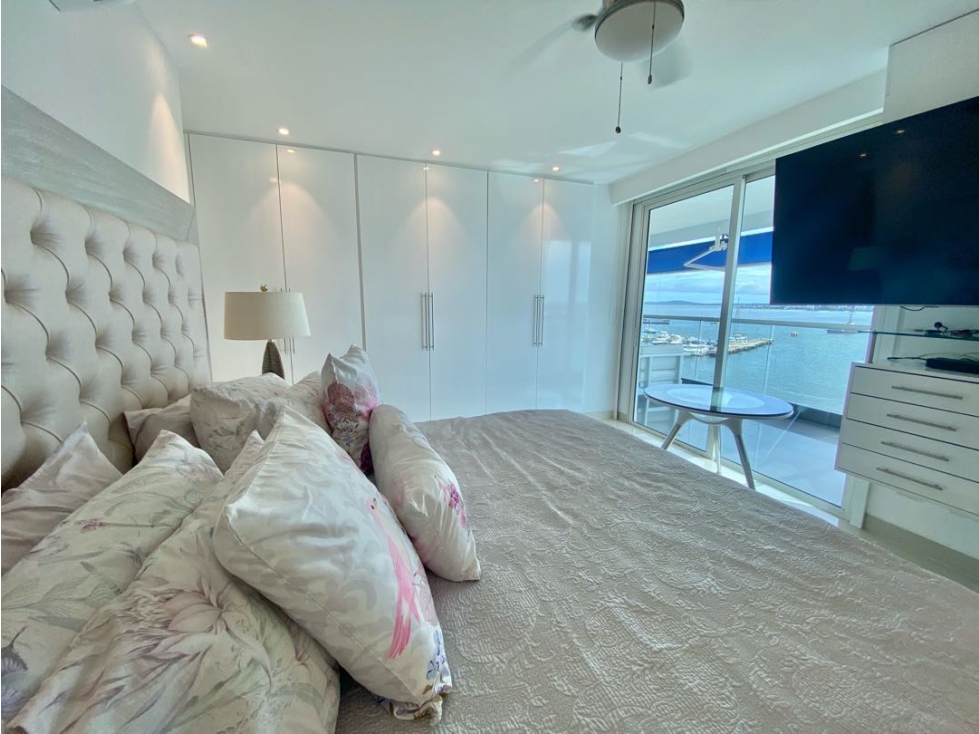 ARRIENDO APARTAMENTO AMOBLADO PRIMERA LINEA BAHIA EN MANGA — foto 6