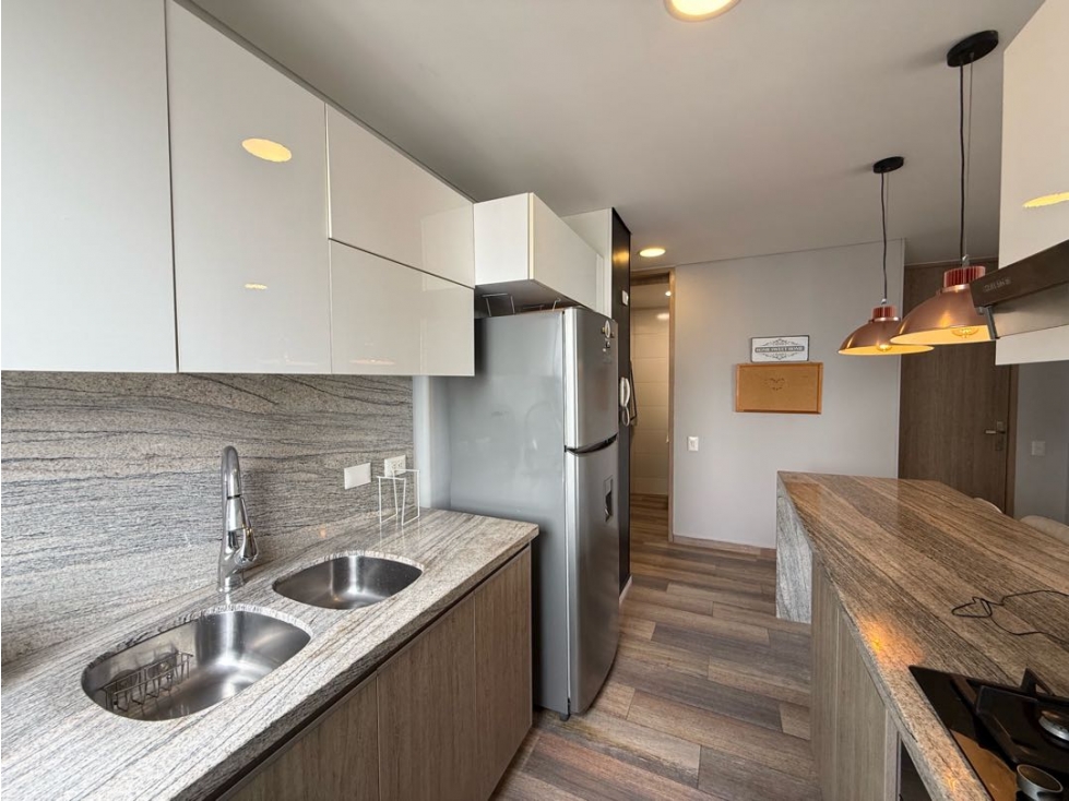 ARRIENDO APARTAMENTO AMOBLADO EN LA TORRE SPINOZA CAÑAVERAL — foto 3