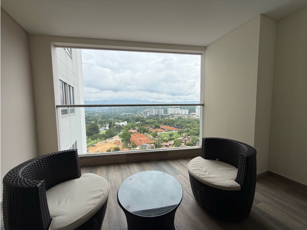 ARRIENDO APARTAMENTO AMOBLADO EN LA TORRE SPINOZA CAÑAVERAL — foto 5