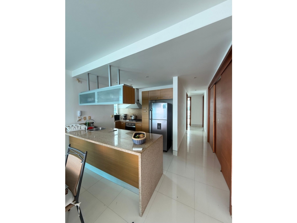 arriendo apartamento en Bocagrande en primera LINEA — foto 4