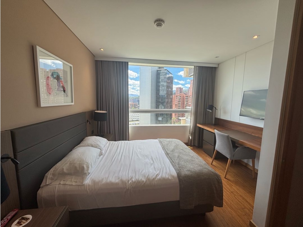 ARRIENDO APARTAMENTO AMOBLADO EN EL POBLADO CERCA TESORO, HOTEL ESTELA — foto 4