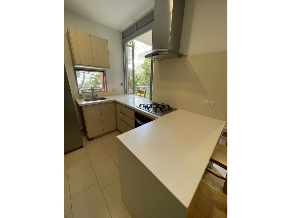 ARRIENDO APARTAMENTO AMOBLADO EN ENVIGADO