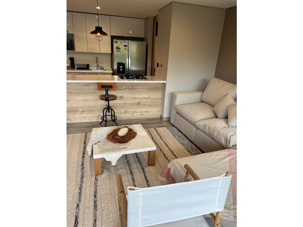 Venta o Arriendo apartamento sin amoblar o amoblado sector El retiro — foto 5