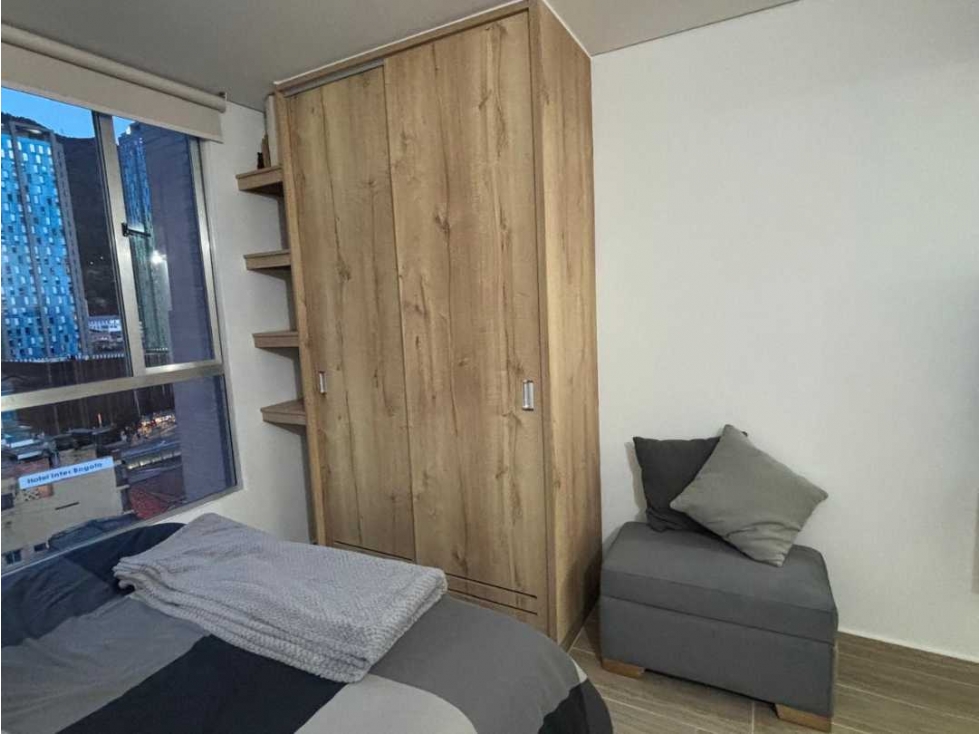 Arriendo Apartamento amoblado Centro, Bogota — foto 2