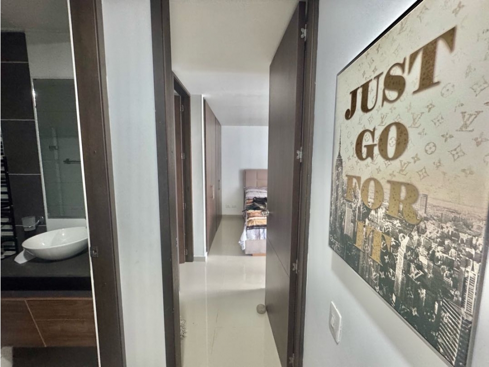 ARRIENDO APARTAMENTO AMOBLADO EN CRESPO DE DOS HABITACIONES — foto 6