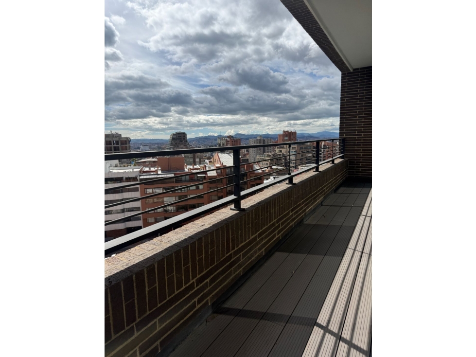 Apartamento en arriendo Amoblado Retiro — foto 5