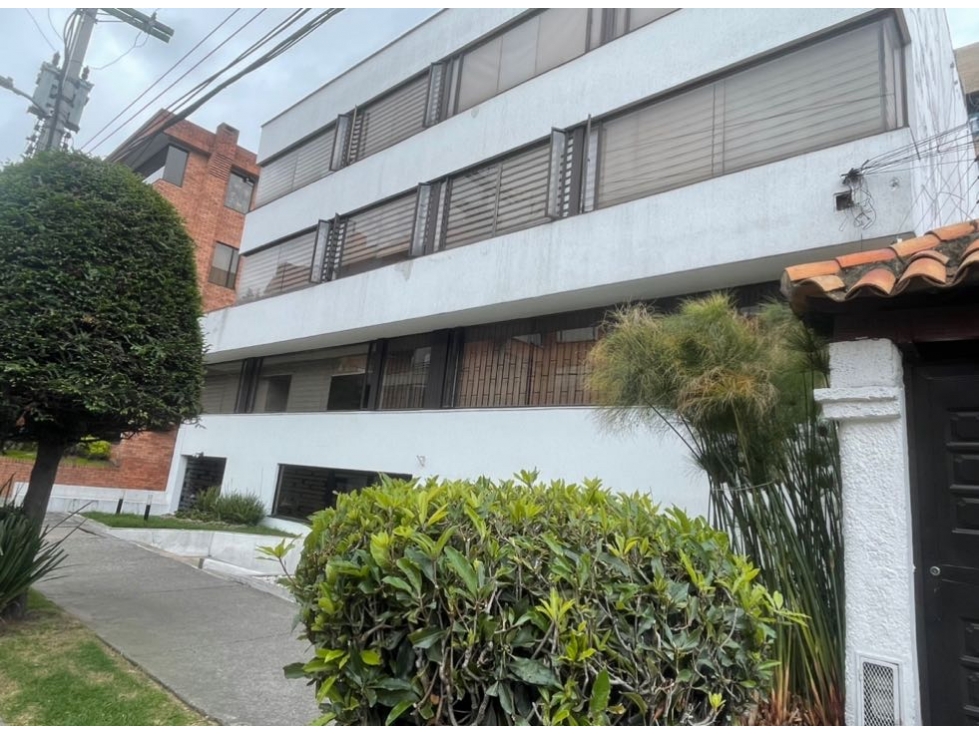 Vendo/Arriendo Apartamento Bogotá Santa Barbara con terraza