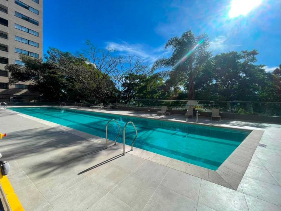 ARRIENDO APARTAMENTO CASTROPOL — foto 4