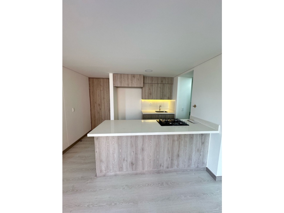 Arriendo apartamento central y moderno en Rionegro — foto 2
