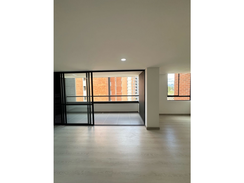 Arriendo apartamento central y moderno en Rionegro — foto 4