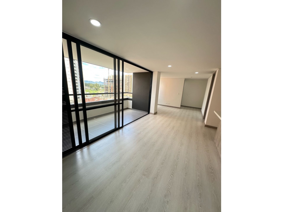 Arriendo apartamento central y moderno en Rionegro — foto 5