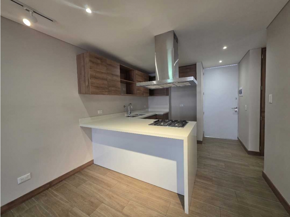 ARRIENDO APARTAMENTO CIUDAD DEL RIO — foto 4
