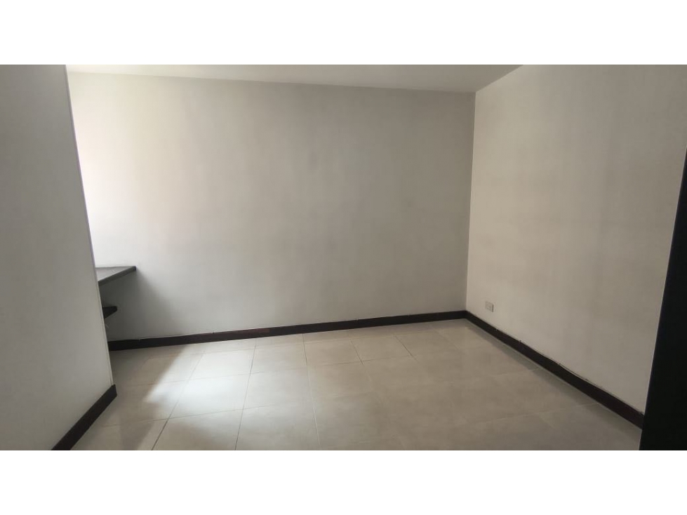 ARRIENDO APARTAMENTO CIUDAD DEL RIO — foto 4