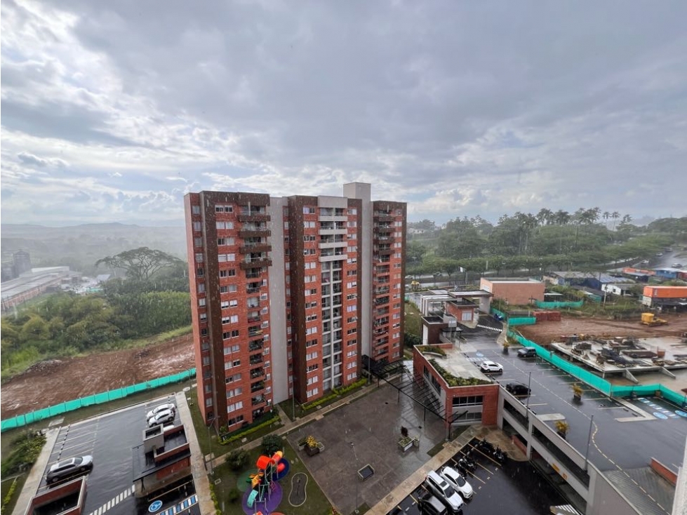 Vendo Apartamento de 2 alcobas Av Sur Pereira — foto 3