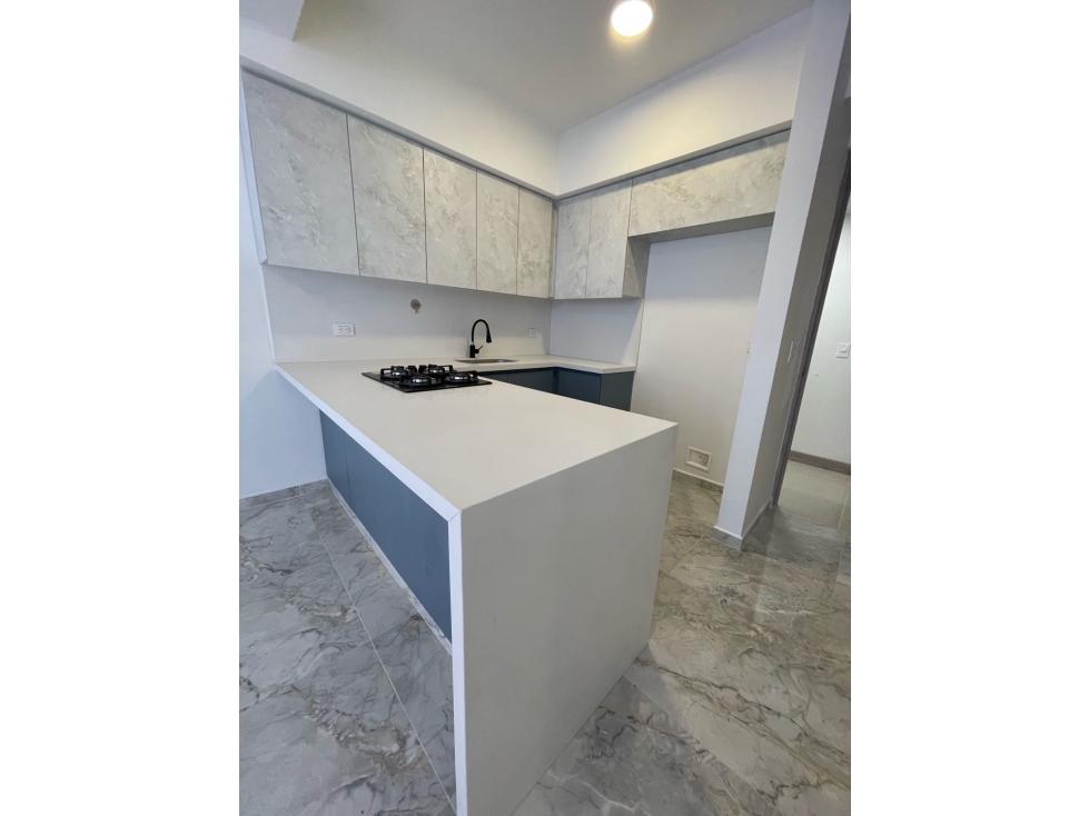 ARRIENDO APARTAMENTO DE LUJO NUEVO EN CIUDAD DEL RIO