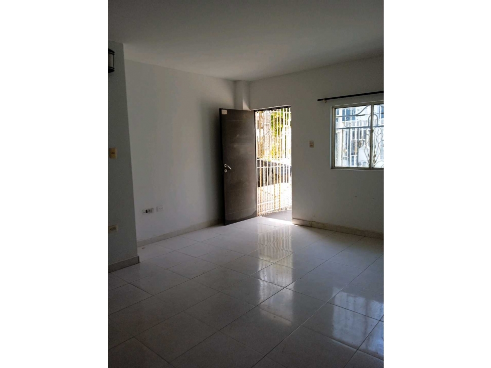 Arriendo Apartamento En Alameda La Victoria — foto 6