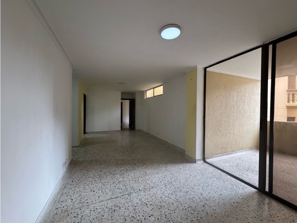 ARRIENDO APARTAMENTO EN ALTOS DE RIOMAR — foto 2