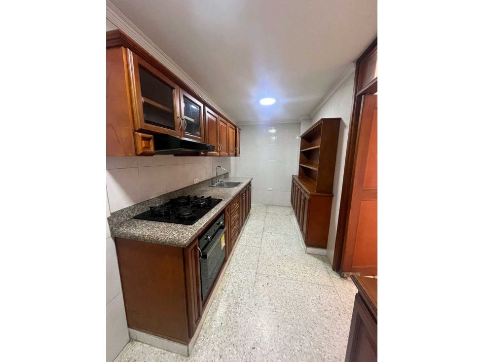 Arriendo apartamento en bocagrande — foto 6
