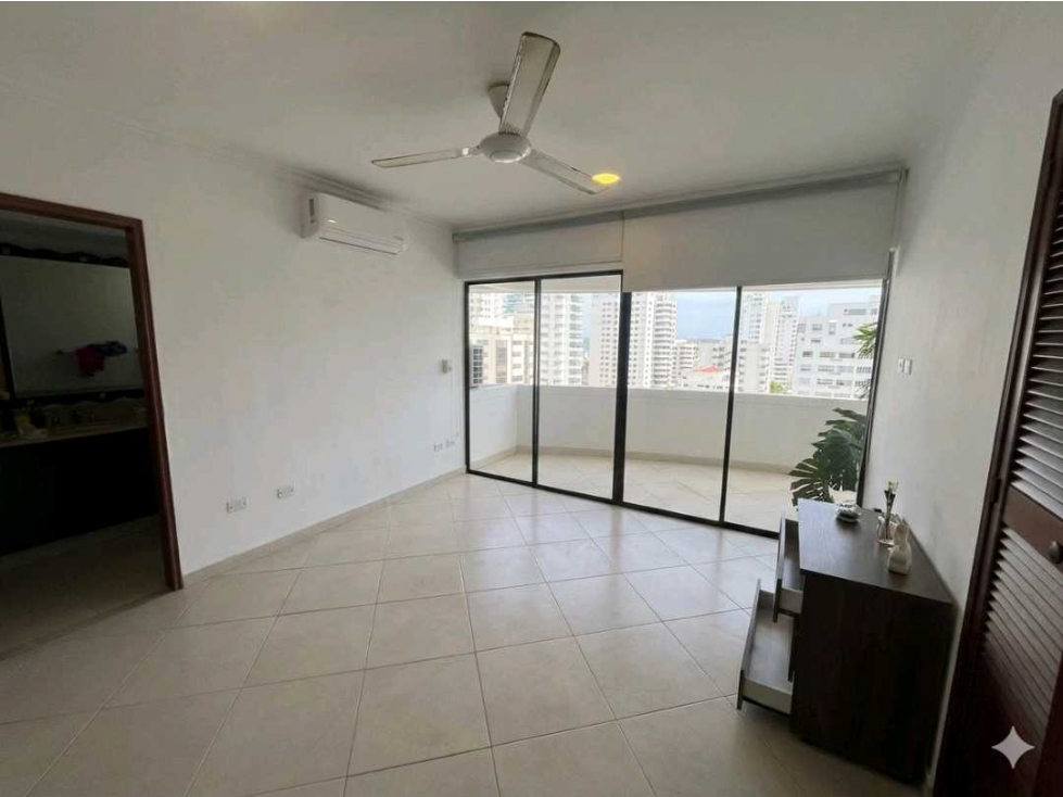 Arriendo Apartamento En Bocagrande De Tres Alcobas — foto 5