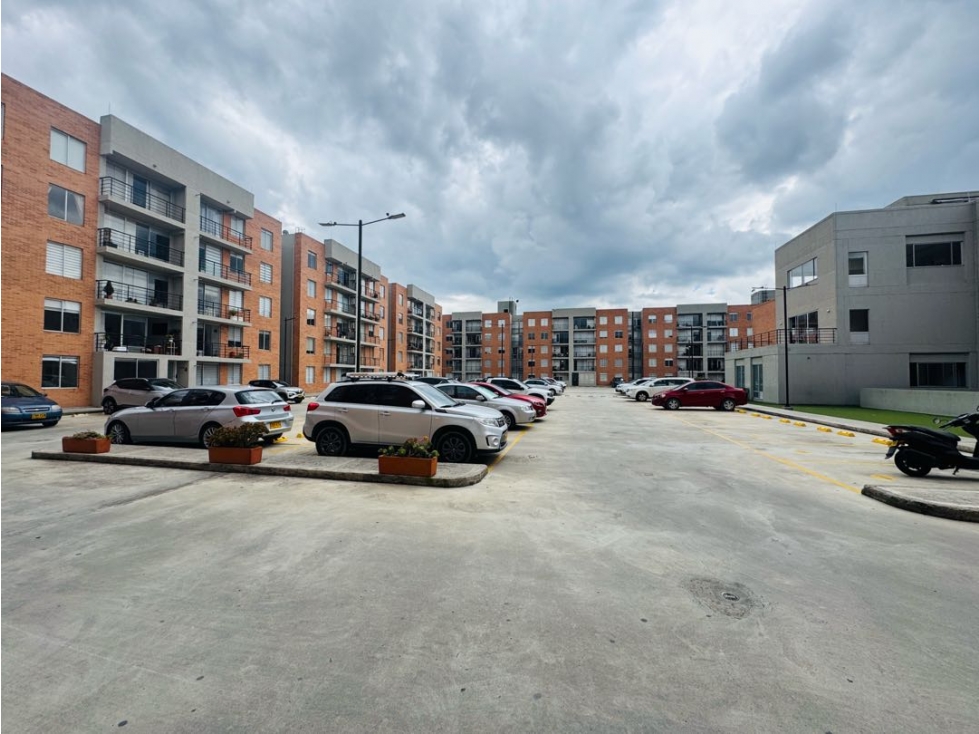 Vendo apartamento en cajica con club House en conjunto cerrado.
