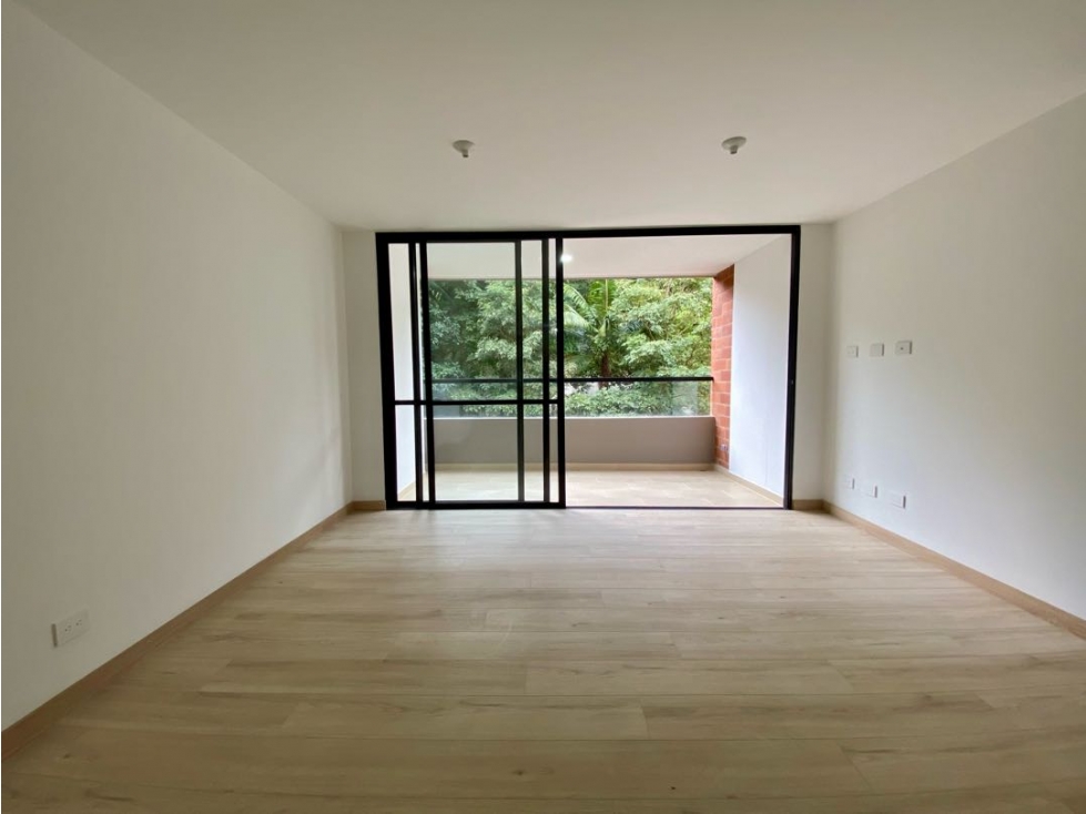 ARRIENDO APARTAMENTO EN CAMINO VERDE ENVIGADO P7