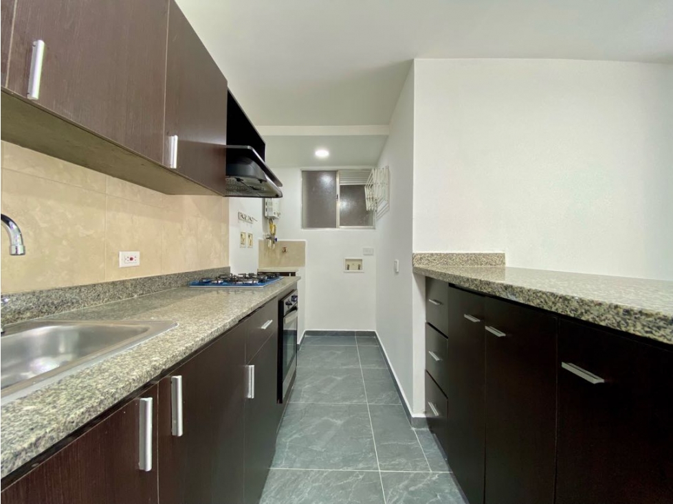 ARRIENDO APARTAMENTO EN CIUDAD DEL RÍO P5 — foto 6