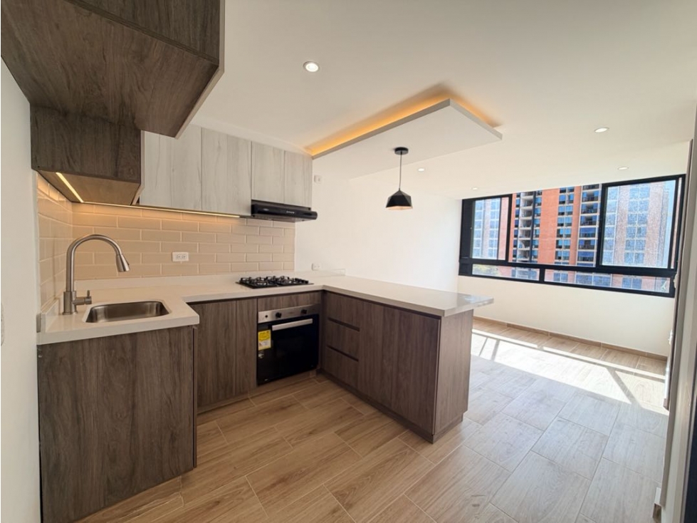 ARRIENDO APARTAMENTO EN CIUDAD LA SALLE