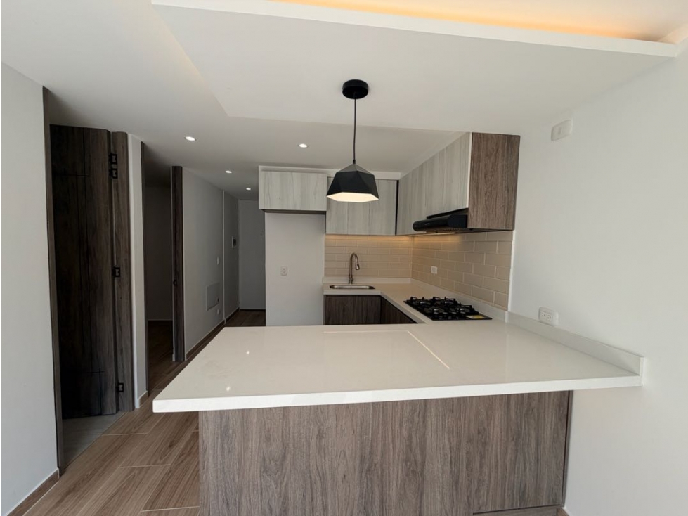 ARRIENDO APARTAMENTO EN CIUDAD LA SALLE — foto 3