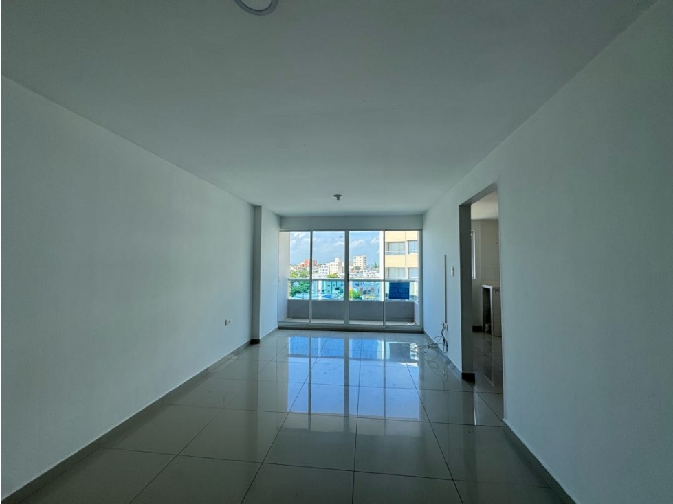 ARRIENDO APARTAMENTO EN CIUDAD JARDÍN — foto 2