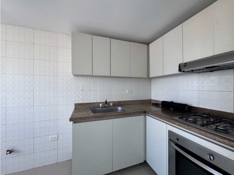 ARRIENDO APARTAMENTO EN CIUDAD JARDÍN — foto 4