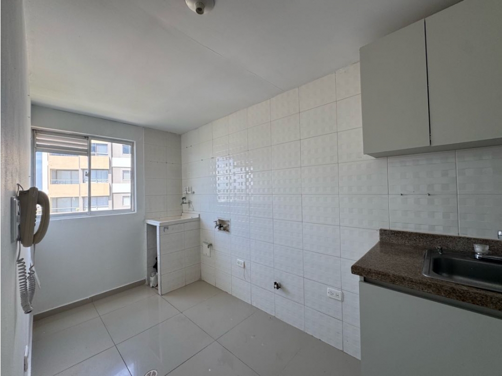 ARRIENDO APARTAMENTO EN CIUDAD JARDÍN — foto 5