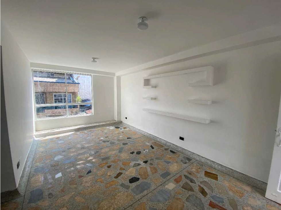 ARRIENDO APARTAMENTO EN EL CENTRO DE QUIBDÓ