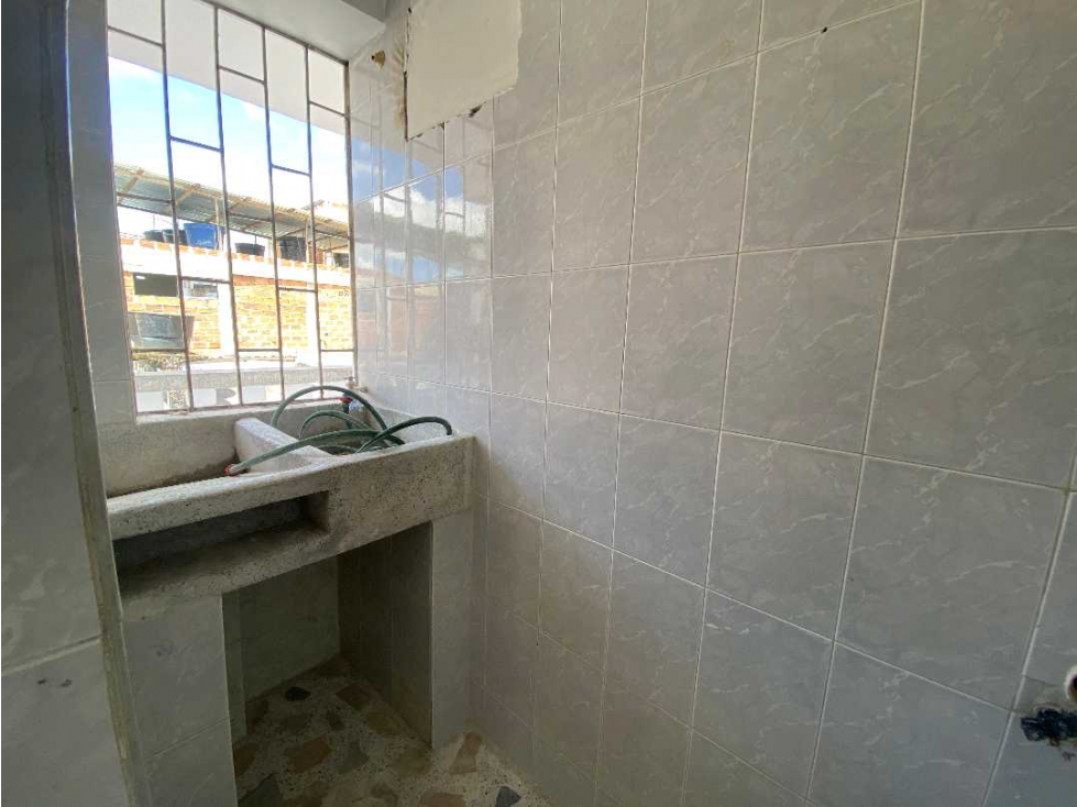 ARRIENDO APARTAMENTO EN EL CENTRO DE QUIBDÓ — foto 3
