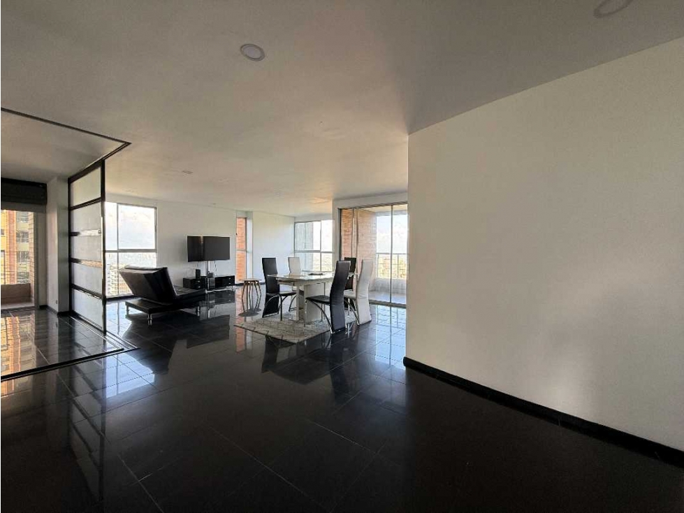 ARRIENDO APARTAMENTO EN EL POBLADO, EL TESORO — foto 6