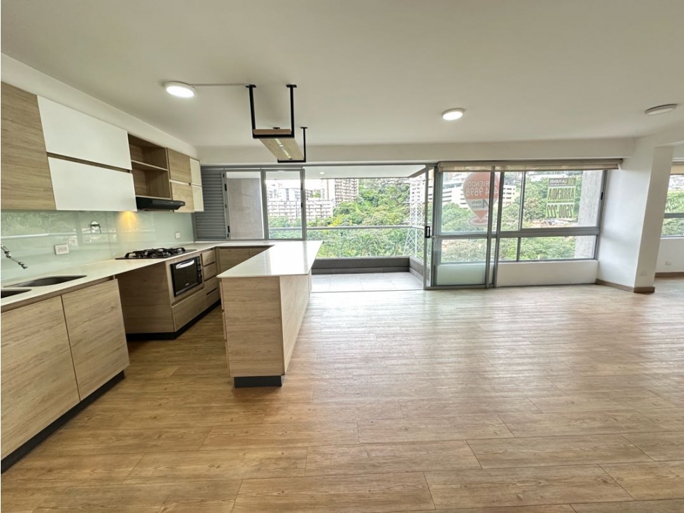 ARRIENDO APARTAMENTO EN EL POBLADO