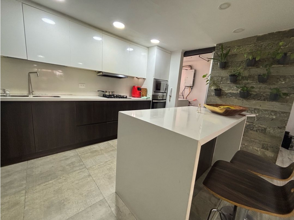 ARRIENDO APARTAMENTO EN EL POBLADO SANTA MARÍA DE LOS ÁNGELES — foto 5