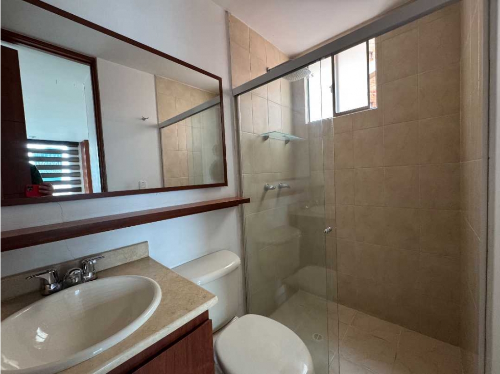 ARRIENDO APARTAMENTO EN EL POBLADO — foto 5
