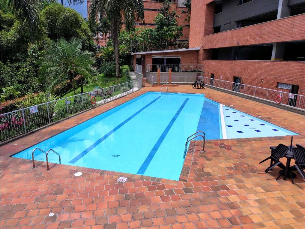 VENDO APARTAMENTO EN ENVIGADO SECTOR CUMBRES
