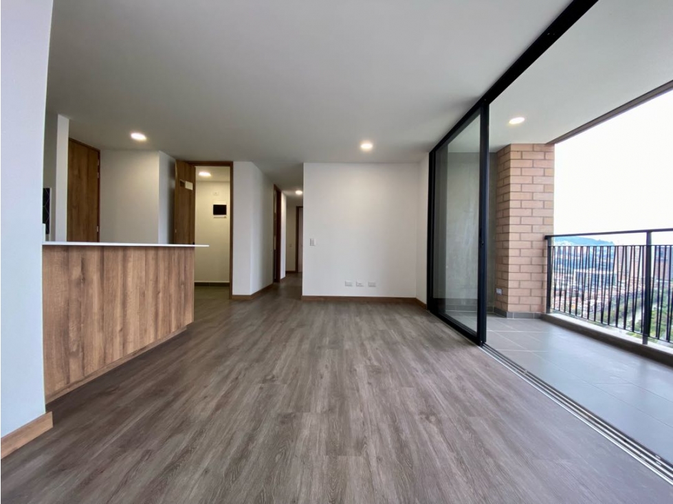 ARRIENDO EN VENTA EN ENVIGADO SECTOR LAS VEGAS P21 - 2