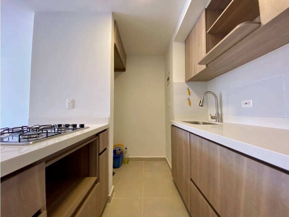VENDO APARTAMENTO EN ENVIGADO - SECTOR SAN RAFAEL P10 - 5
