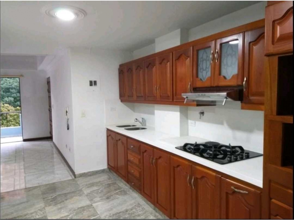 ARRIENDO APARTAMENTO EN ENVIGADO SECTOR EL PORTAL — foto 2