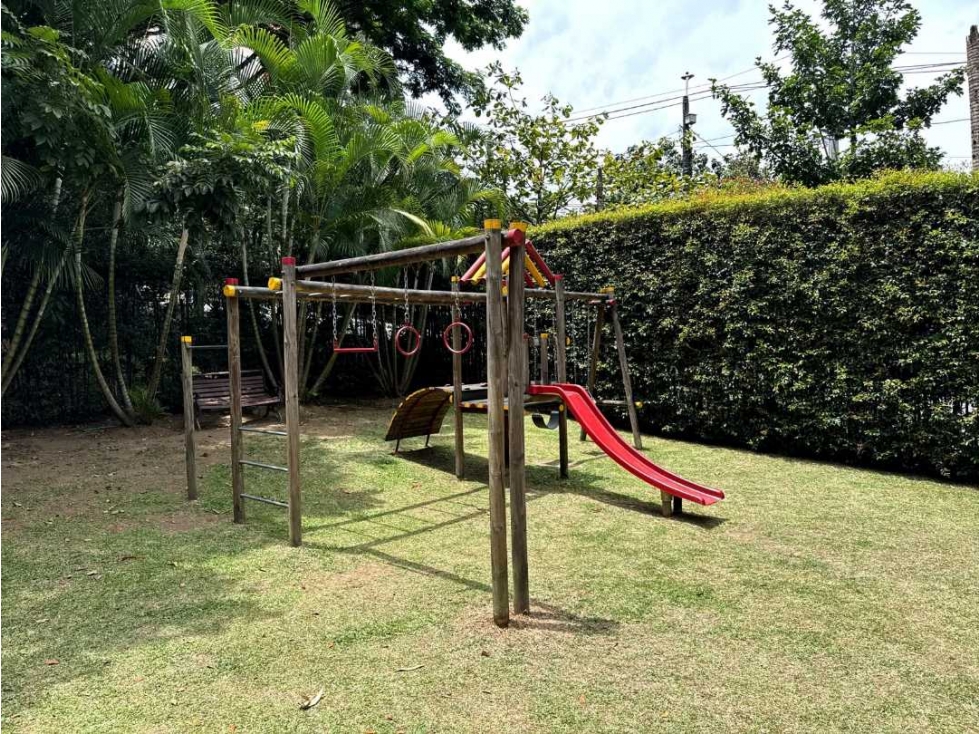 ARRIENDO APARTAMENTO EN ENVIGADO SECTOR LAS BRUJAS — foto 3