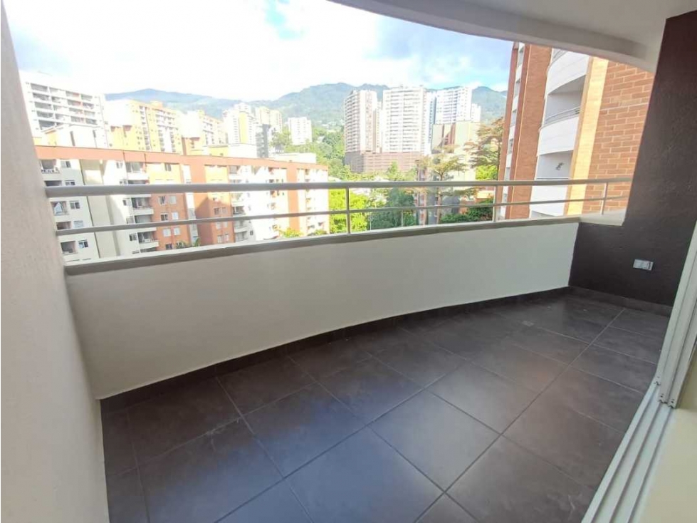 Arriendo apartamento en Envigado sector cumbres — foto 5