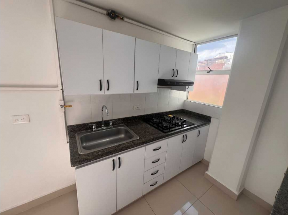 Arriendo Apartamento en Envigado camino verde — foto 3