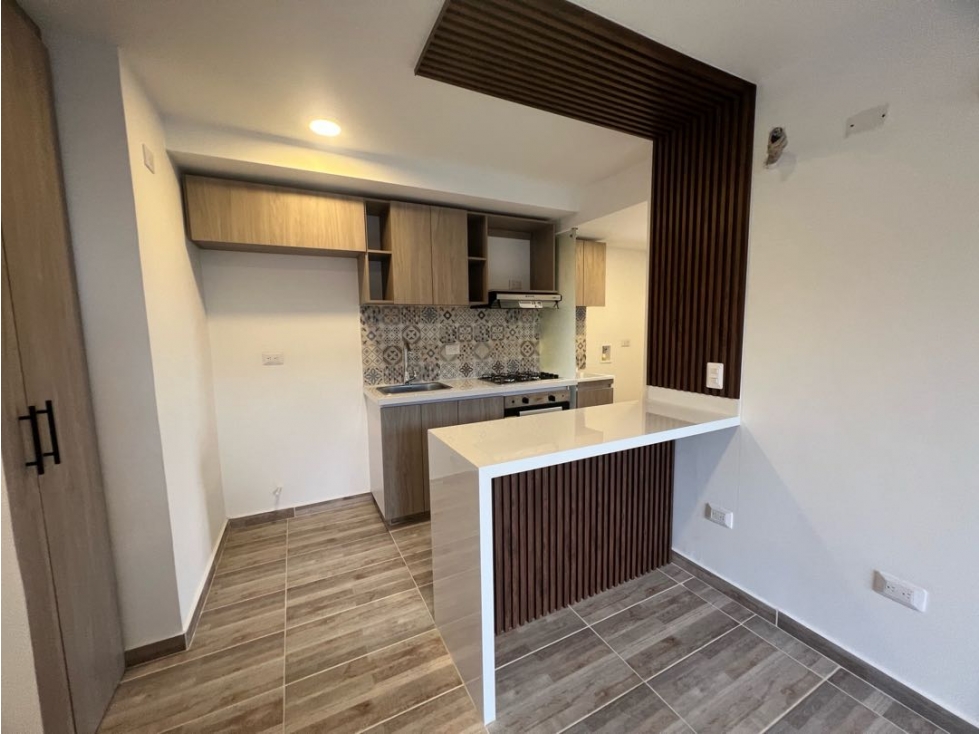 ARRIENDO APARTAMENTO EN FIDANO CIUDAD MALLORQUIN PARQ PRIVADO