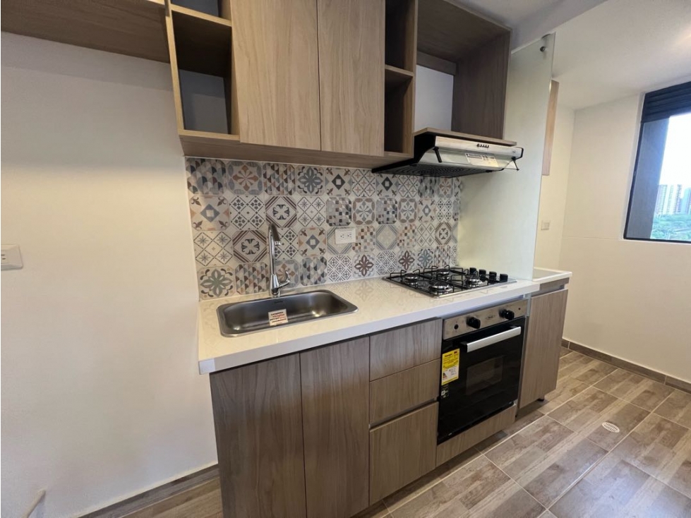 ARRIENDO APARTAMENTO EN FIDANO CIUDAD MALLORQUIN PARQ PRIVADO — foto 4