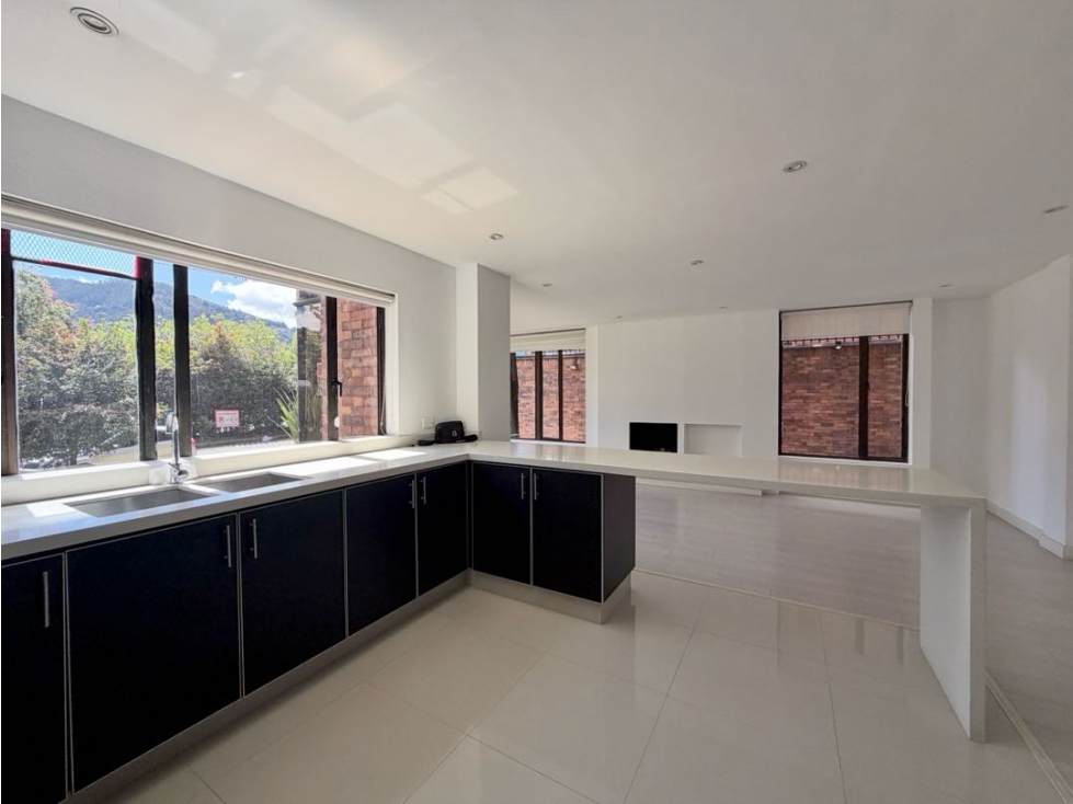 Arriendo apartamento en La Carolina — foto 3
