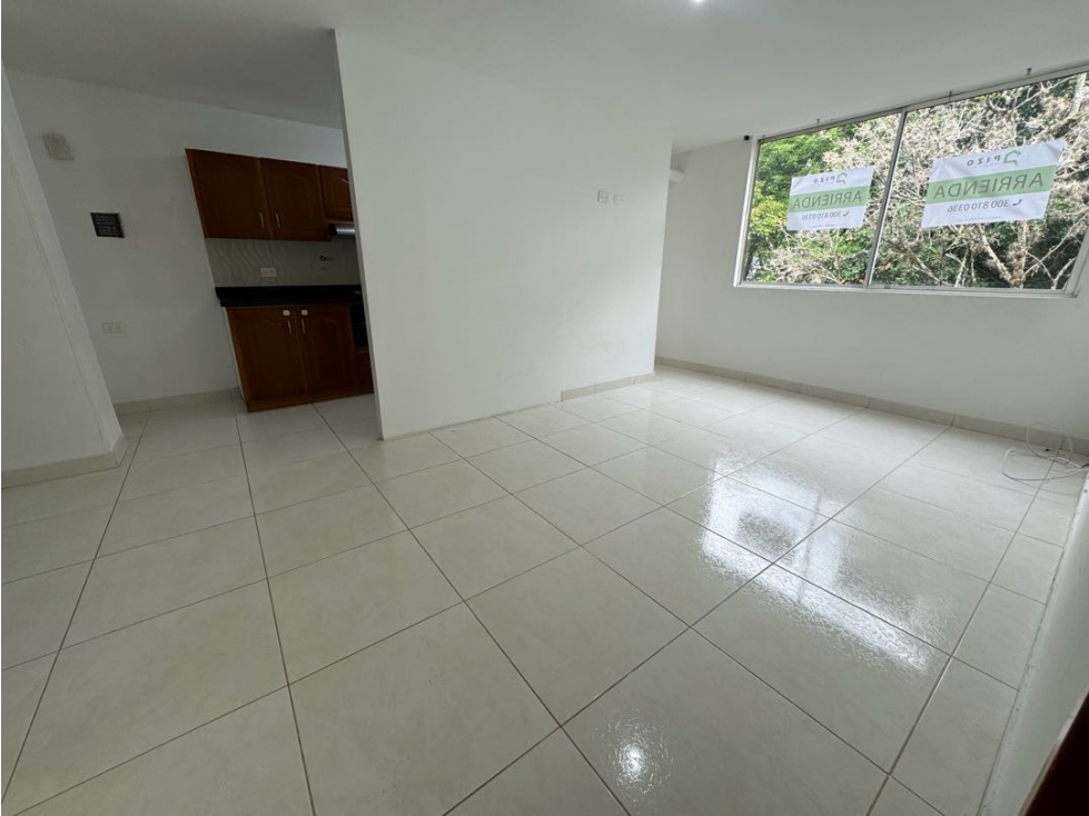 Arriendo apartamento en La Castellana — foto 4