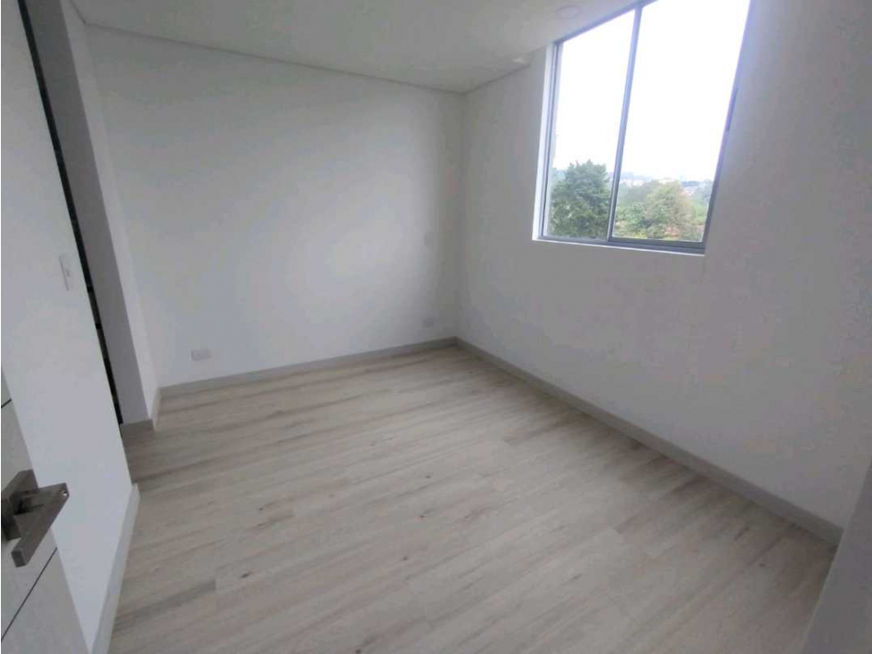 Arriendo apartamento en La Estrella- La Aldea — foto 3