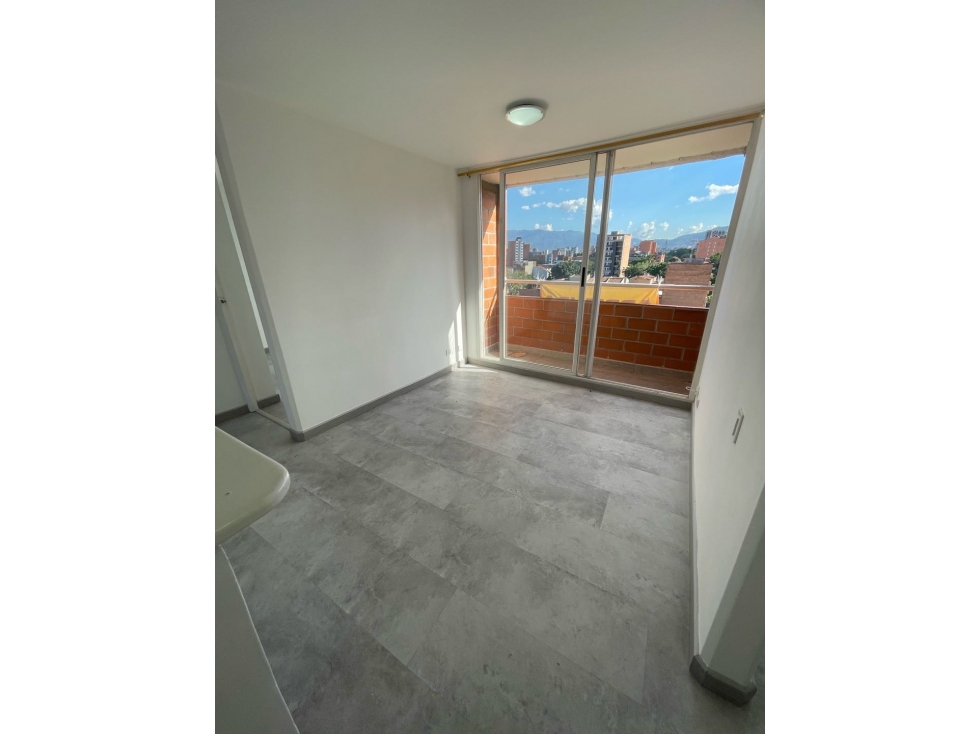 ARRIENDO LINDO APARTAMENTO EN LA FLORESTA — foto 3